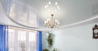 Глянцевый потолок Артем, цена от 4495 руб.